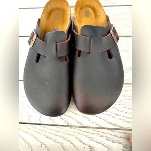 Birkenstock Boston Soft Footbed